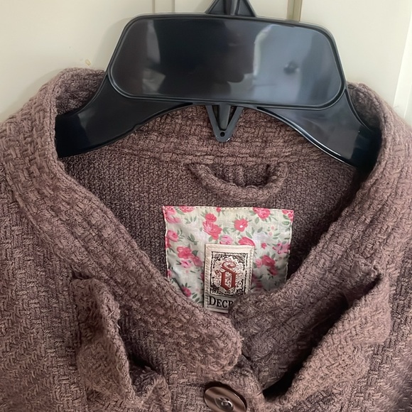 Decree Ruffled Basketweave Jacket Size XL Juniors Fits like Womens S Color Taupe - Picture 2 of 12